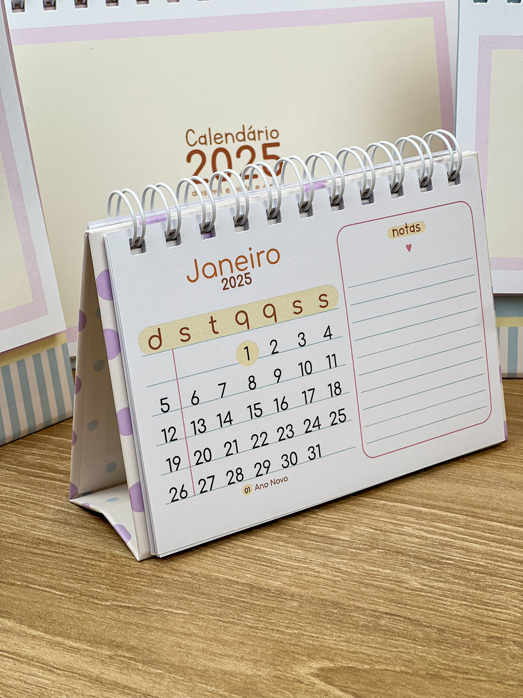 Calendário De Mesa 2025 - A6 - Fc - Papelaria Da Dai | Calendario De Mesa 2025